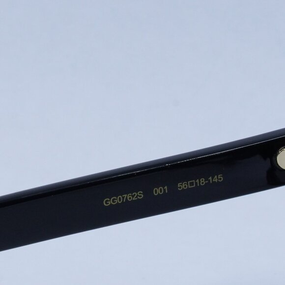?️ New Gucci GG0762S 001 Sunglasses - Black Frame, Grey Gradient Lenses main image 5